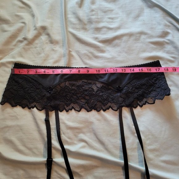 2X Addition Elle Lace Garter Belt - Picture 6 of 6